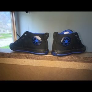 Size 1Y boys converse